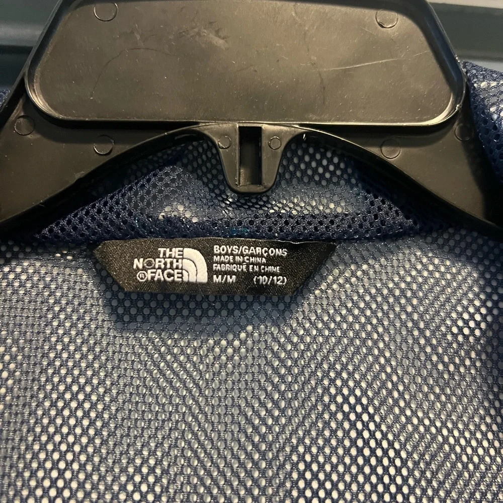 The North Face, Kids Windbreaker Raincoat, Size M (10/12) - Picture 7 of 7